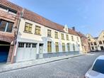 Huis te koop in Brugge, 6 slpks, 340 m², Maison individuelle, 6 pièces