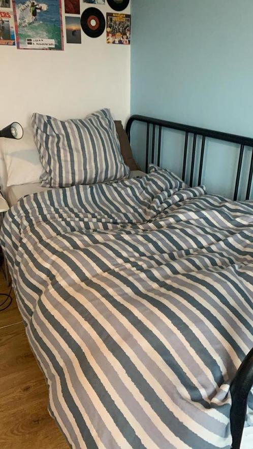 Zetel, zetelbed, eenpersoonsbed, tweepersoonsbed, Huis en Inrichting, Slaapkamer | Bedden, Zo goed als nieuw, Ophalen