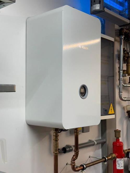 Elektrische CV ketel 12kW, Doe-het-zelf en Bouw, Chauffageketels en Boilers, Zo goed als nieuw, Ophalen