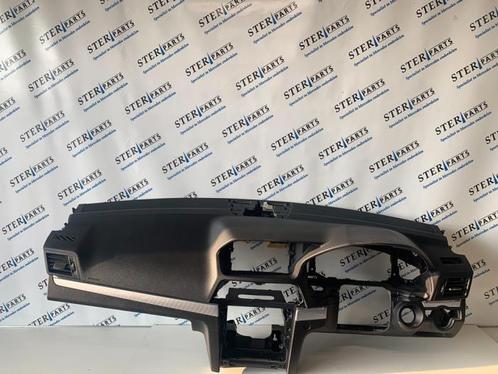 Dashboard van een Mercedes E-Klasse, Auto-onderdelen, Dashboard en Schakelaars, Mercedes-Benz, Gebruikt, 3 maanden garantie, Ophalen of Verzenden