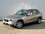 ✅ BMW X1 2.0d GARANTIE | Airco | Navi | Leder | Trekhaak, Autos, BMW, 5 places, Carnet d'entretien, Cuir, Beige