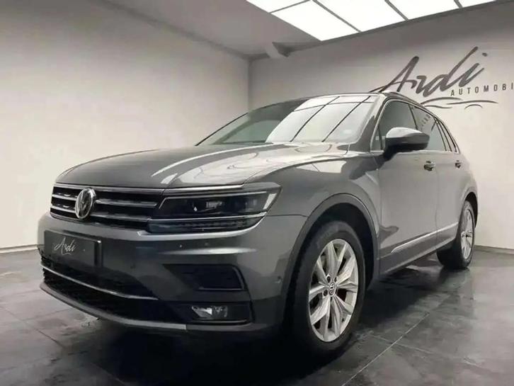 Volkswagen Tiguan 2.0 TDi DSG*CARPLAY*CAMERA*LED*1ER PROP*GA, Auto's, Volkswagen, Te koop, Tiguan, ABS, Achteruitrijcamera, Adaptieve lichten