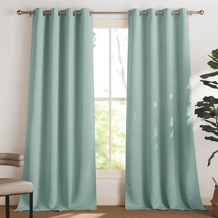Verduisterende Gordijnen set 245 x 140 CM licht-groen NIEUW, Huis en Inrichting, Overige Huis en Inrichting, Nieuw, Ophalen of Verzenden