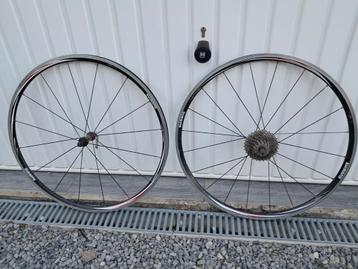 Shimano WH-RS10 wielen beschikbaar voor biedingen