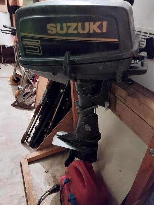 SUZUKI HB-motor van 5 pk, Watersport en Boten, Bootonderdelen, Gebruikt, Motor en Techniek, Zeilboot of Motorboot, Ophalen