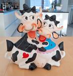 Te koop groot stenen koeienbeeld (hoogte: 34 cm)., Verzamelen, Dierenverzamelingen, Ophalen of Verzenden, Zo goed als nieuw, Boerderijdier