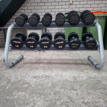 Technogym, Precor Dumbells 10 kg tot 22.5 kg + Dumbellrek  beschikbaar voor biedingen