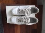 Baskets air force blanches nike, Kleding | Heren, Schoenen, Ophalen, Wit, Nike, Sneakers