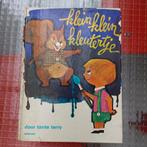 Boek Klein klein kleutertje uit 1970, Boeken, Jongen of Meisje, Ophalen of Verzenden, Onbekend, Gelezen