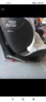 Siège auto britax romer dualfix m, Kinderen en Baby's, Autostoeltjes, Ophalen, Romer, Verstelbare rugleuning, Zo goed als nieuw