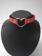 Tour de cou en cuir rouge en forme de cœur, Avec pendentif, Autres matériaux, Rouge, Enlèvement ou Envoi