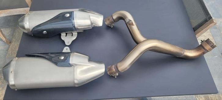 Triumph Speed Triple 2012 uitlaatdemper & tussenstuk, Motoren, Onderdelen | Merk-onafhankelijk, Ophalen