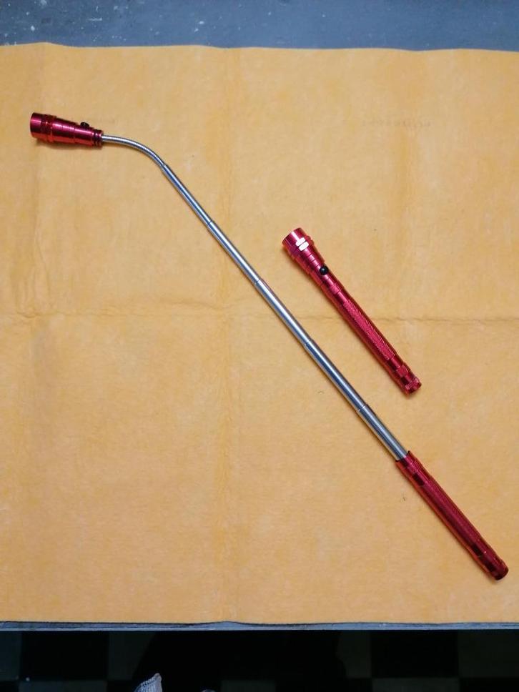 Kleine intrekbare zaklamp met lamp op flexibel., Doe-het-zelf en Bouw, Bouwverlichting, Nieuw, Lamp, Minder dan 50 watt, Ophalen of Verzenden
