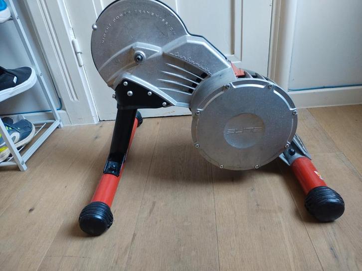 Home Trainer Elite Turbo Muin – Silencieux, Fluide, Sports & Fitness, Équipement de fitness, Utilisé