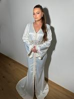 Kaftan, Ophalen, Zo goed als nieuw