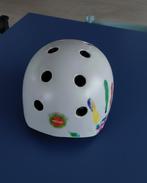 Casque de vélo Melon pour enfants, Vélos & Vélomoteurs, Accessoires vélo | Casques de vélo, Enlèvement, Comme neuf