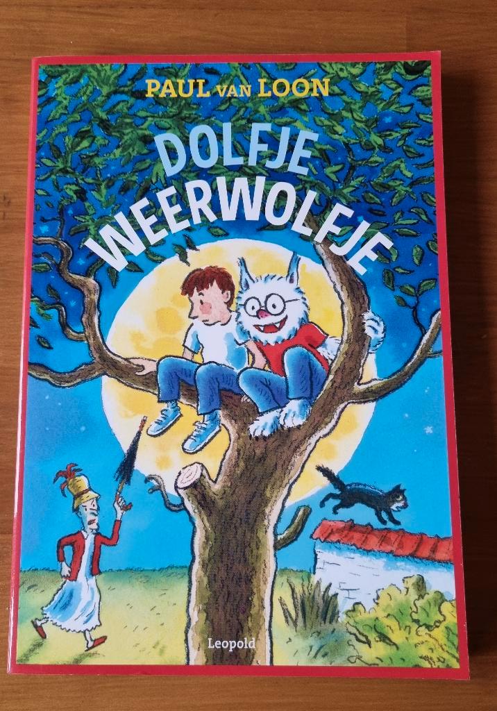 Boek Dolfje weerwolfje Paul van Loon, Boeken, Kinderboeken | Jeugd | onder 10 jaar, Zo goed als nieuw, Ophalen of Verzenden