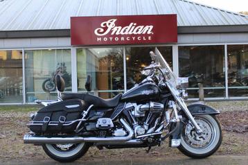 Harley-Davidson Road King FLHRC Roadking Classic beschikbaar voor biedingen