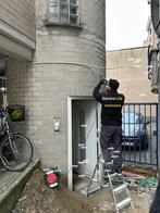 ELEKTRICIEN, PROFESSIONELE TECHNICUS. TEL: 046525495