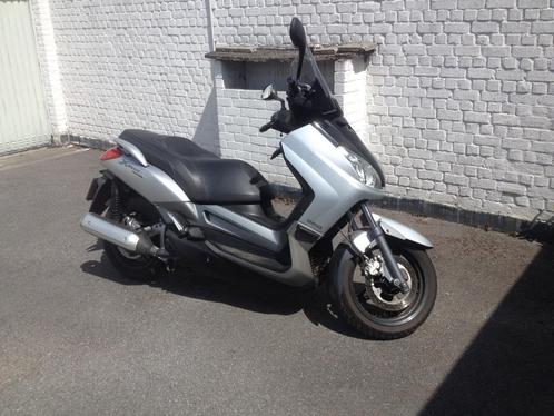 Yamaha X-Max 250, Fietsen en Brommers, Scooters | Yamaha, Zo goed als nieuw, Ophalen