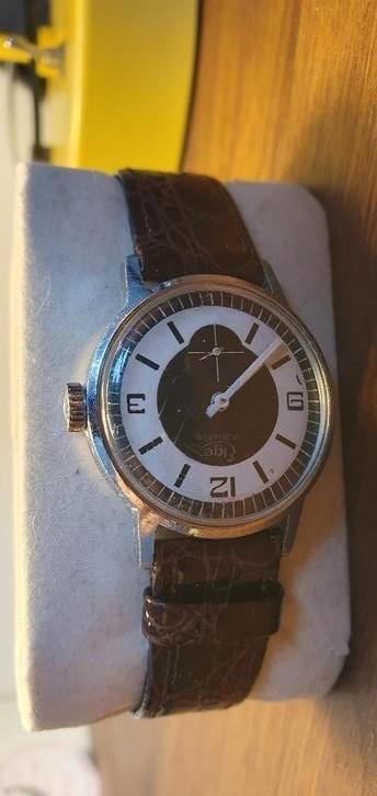 Elgé Vintage Horloge, Bijoux, Sacs & Beauté, Montres | Hommes, Utilisé, Enlèvement ou Envoi