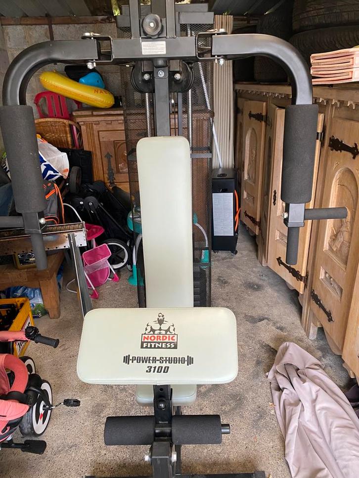 À vendre Banc de musculation Excellent état ️‍️, Sports & Fitness, Appareils de fitness, Utilisé, Autres types, Bras, Jambes, Pectoraux