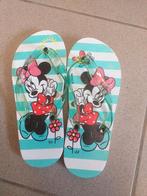 Nieuwe ongedragen teenslippers Minnie Mouse maat 31/32, Ophalen of Verzenden, Nieuw, Meisje, Overige typen