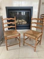 Vintage twee houten stoeltjes, Huis en Inrichting, Ophalen, Riet of Rotan, Gebruikt, Twee