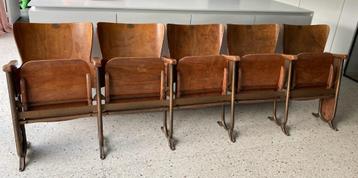 theater - cinemastoelen beschikbaar voor biedingen