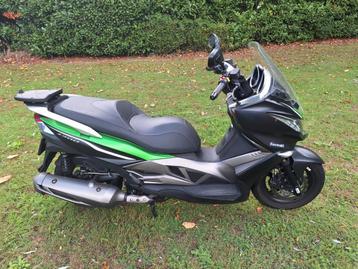 Kawasaki J300 NIEUWSTAAT! beschikbaar voor biedingen