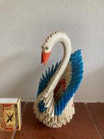 papiervouwkunst origami papieren kleine zwaan blauw oranje, Verzamelen, Ophalen of Verzenden, Zo goed als nieuw, Dier