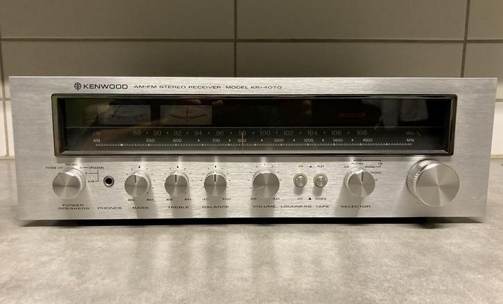 Vintage Kenwood KR-4070 AM/FM receiver, Audio, Tv en Foto, Versterkers en Ontvangers, Zo goed als nieuw, Stereo, Minder dan 60 watt