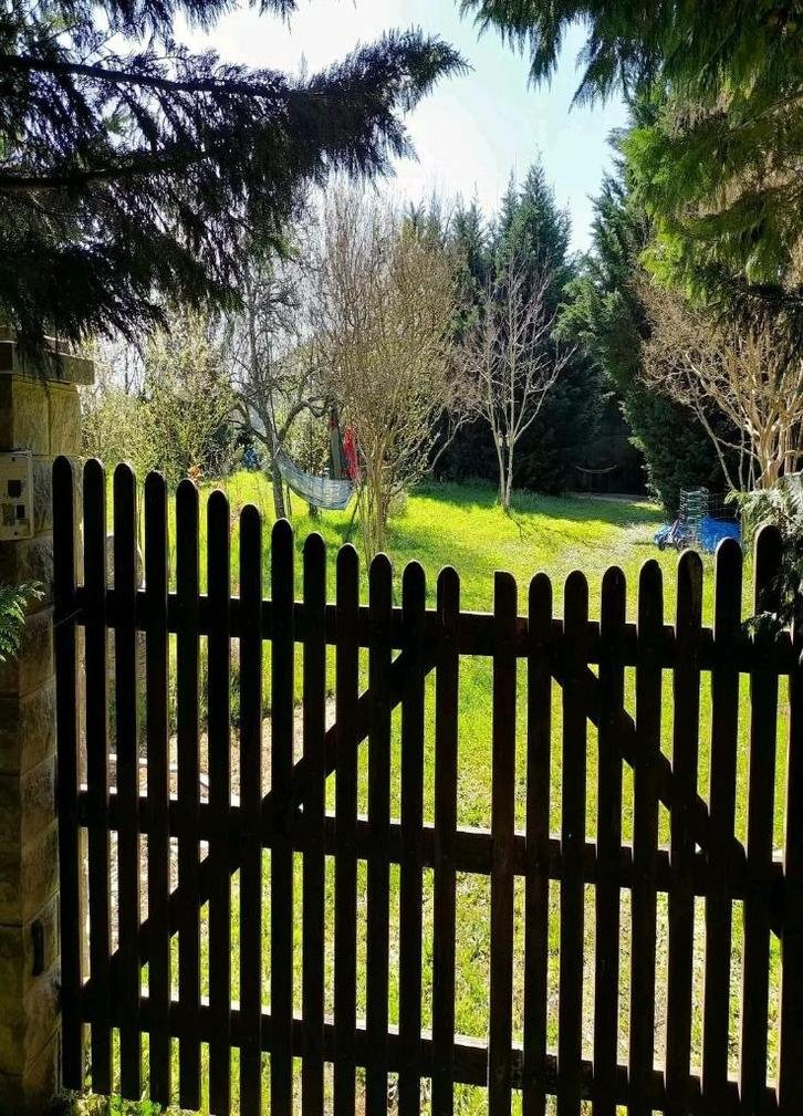 VOORMALIG 18e-eeuws POSTHUIS met grote omheinde tuin, Immo, Buitenland, Frankrijk, Woonhuis, Landelijk