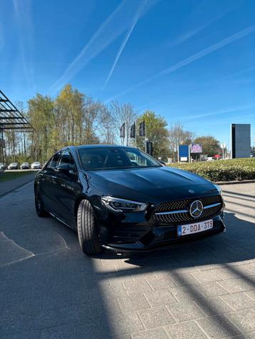 Mercedes CLA 180d  18 000 km AMG Line 2023 ,Pack Night beschikbaar voor biedingen