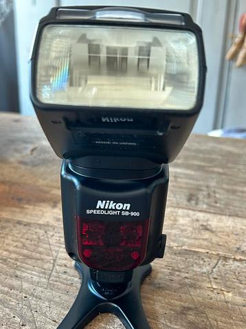 Nikon Speedlight SB 900 beschikbaar voor biedingen