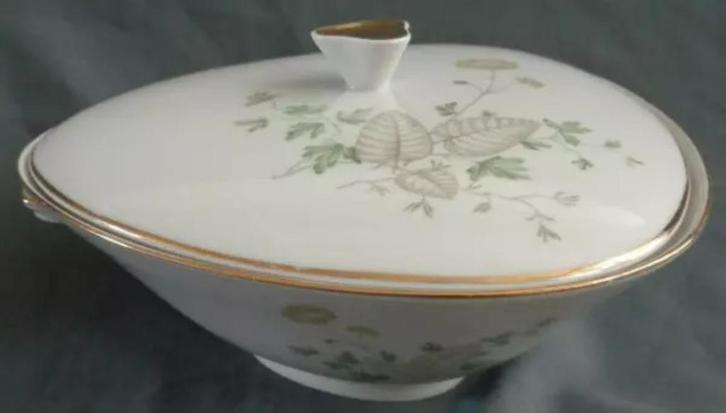 HUTSCHENREUTHER DIADEM dekschaal H12xO24cm Terrine ragout se, Huis en Inrichting, Keuken | Servies, Zo goed als nieuw, Verzenden