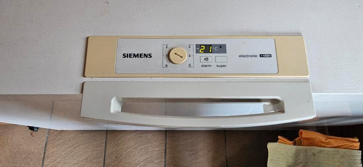 Congélateur bahu SIEMENS – Grande capacité – Très bon état, Electroménager, Congélateurs, Congélateur, Congélateur, Enlèvement