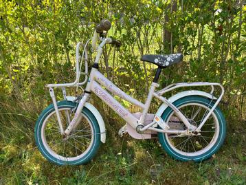 Kinderfiets 4-6 jaar beschikbaar voor biedingen
