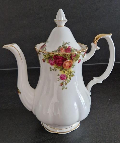 Royal Albert - Old Country Roses - cafetière - neuve, Antiquités & Art, Antiquités | Services (vaisselle) pièces, Enlèvement ou Envoi