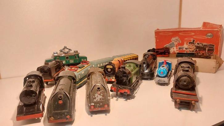 Anciens Trains jouets , Oude Blikken Treinen, Hobby & Loisirs créatifs, Trains miniatures | Échelles Autre, Utilisé, Locomotive