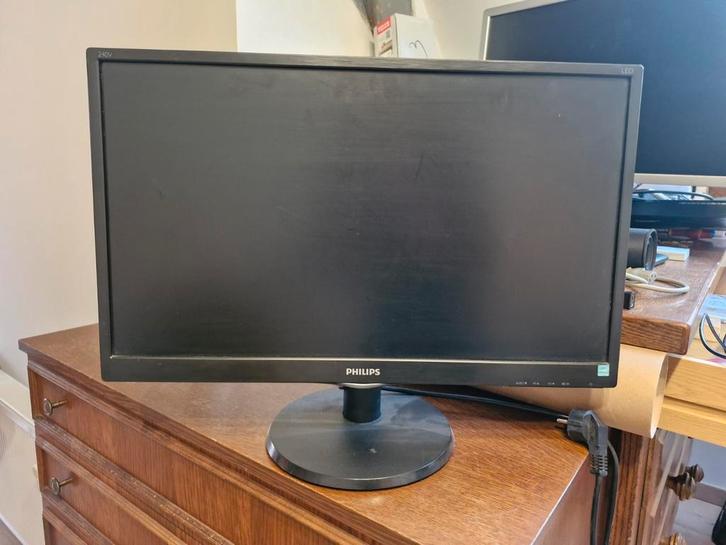 24" Full HD - IPS - Philips 240V5Q, Computers en Software, Monitoren, Gebruikt, 61 t/m 100 Hz, DVI, HDMI, VGA, Gaming, Hoofdtelefoonaansluiting