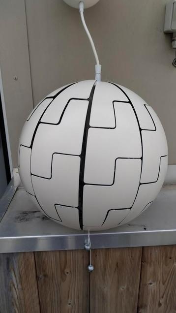 Toffe Ikea plafondlamp, gebruikt maar in prima staat. beschikbaar voor biedingen