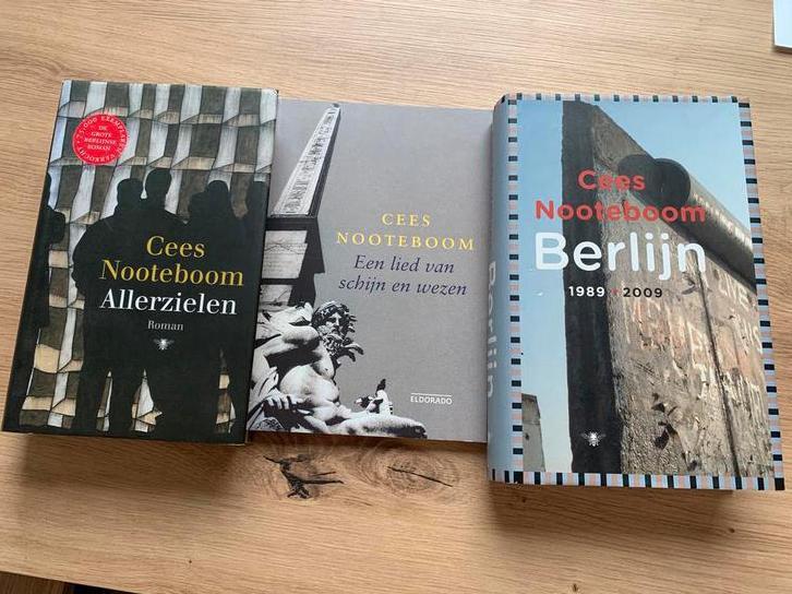 Cees Nooteboom - Allerzielen, Berlijn en Een lied van …, Boeken, Literatuur, Zo goed als nieuw, Ophalen