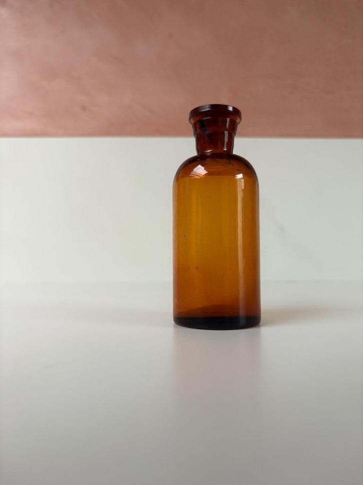 Amber glazen apothekersfles 11 cm, Antiek en Kunst, Antiek | Glaswerk en Kristal, Ophalen