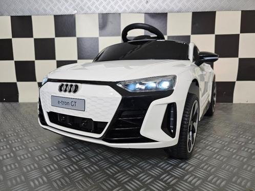 Kinderauto Audi E-Tron - soft start - verlichting - met RC, Kinderen en Baby's, Speelgoed |Speelgoedvoertuigen, Nieuw, Afstandsbediening