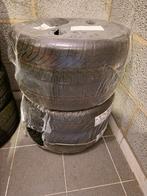 Pneus hiver Kumho Tyre, Auto-onderdelen, Banden en Velgen, Ophalen, 14 inch, Nieuw, Band(en)