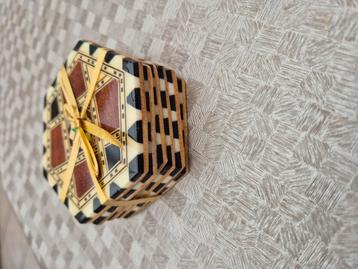 Japanese exotic mozaik houten onderleggers/onderzetters  beschikbaar voor biedingen