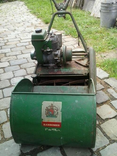 TONDEUSE tractee RANSOMES, Jardin & Terrasse, Tondeuses à gazon, Utilisé, Tondeuses à gazon à essence, 40 à 49 cm, Tondeuse à cylindre