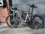 Scatto koersfiets met carbon wielen, Ophalen, Carbon