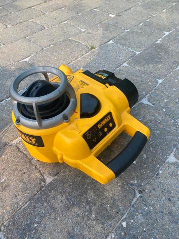 Dewalt zelfnivellerende laser, Doe-het-zelf en Bouw, Meetapparatuur, Ophalen, Gebruikt
